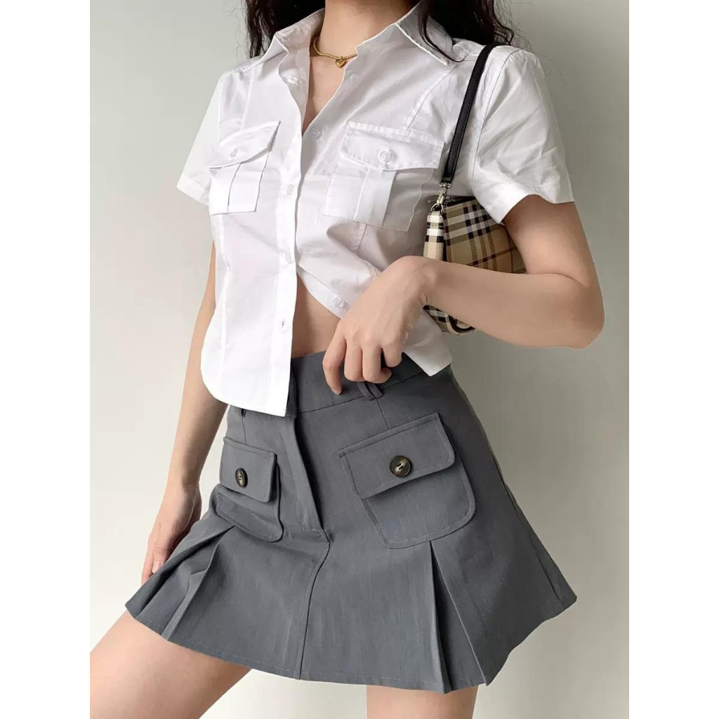 Áo Sơ Mi Kiểu Tay Ngắn Phối Hàng Cúc Có Túi 2 Bên Đơn Giản