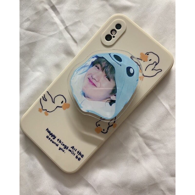 Giá đỡ điện thoại BTS siêu cute