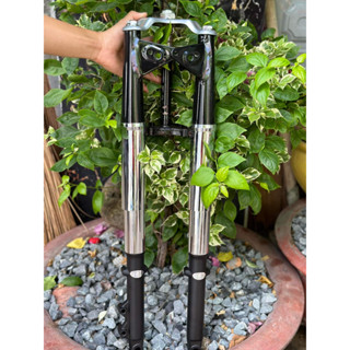 Phuộc trước CD hàng gia công, dùng thắng đĩa và thắng đùm. Dành cho các dòng xe 67 - 68 - CD - CL