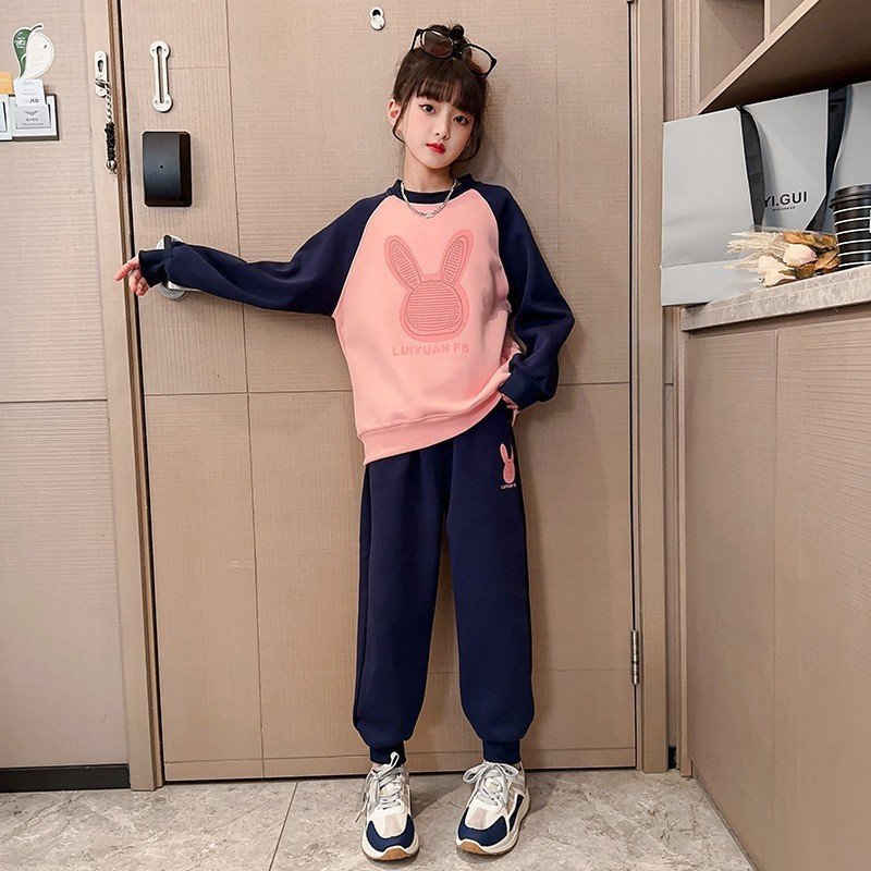 Set quần áo thu đông mẫu "GIRL" 14-45kg. Thiết kế xinh xắn, đáng yêu dành cho bé gái. Hàng may kỹ.