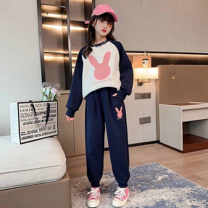 Set quần áo thu đông mẫu "GIRL" 14-45kg. Thiết kế xinh xắn, đáng yêu dành cho bé gái. Hàng may kỹ.