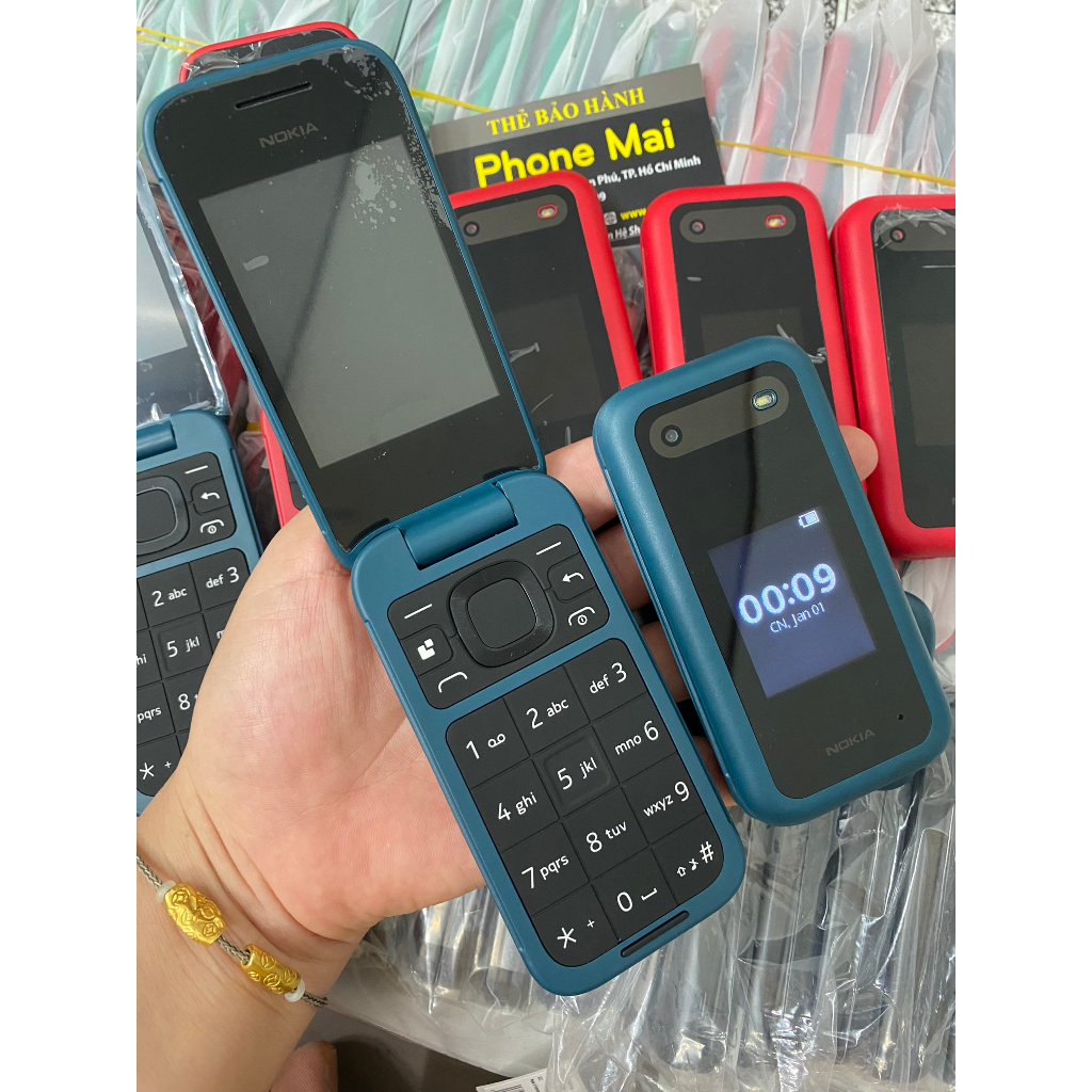 Điện thoại Lenovo TD88T nắp gập có thể lật màn hình 360 độ, Bảo hành 12 Tháng | BigBuy360 - bigbuy360.vn