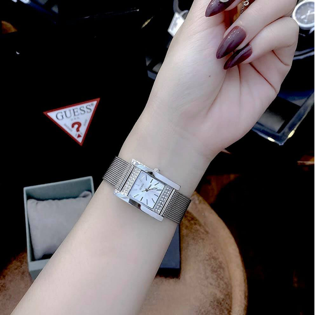Đồng Hồ Nữ Guess JAPAN WATCH Mặt Vuông Thiết Kế Viền Đính Đá Dây Kim Loại Lưới Thép Không Gỉ Bạc
