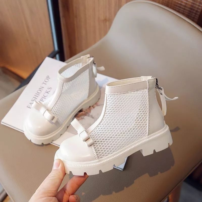 Bốt phối lưới bé gái