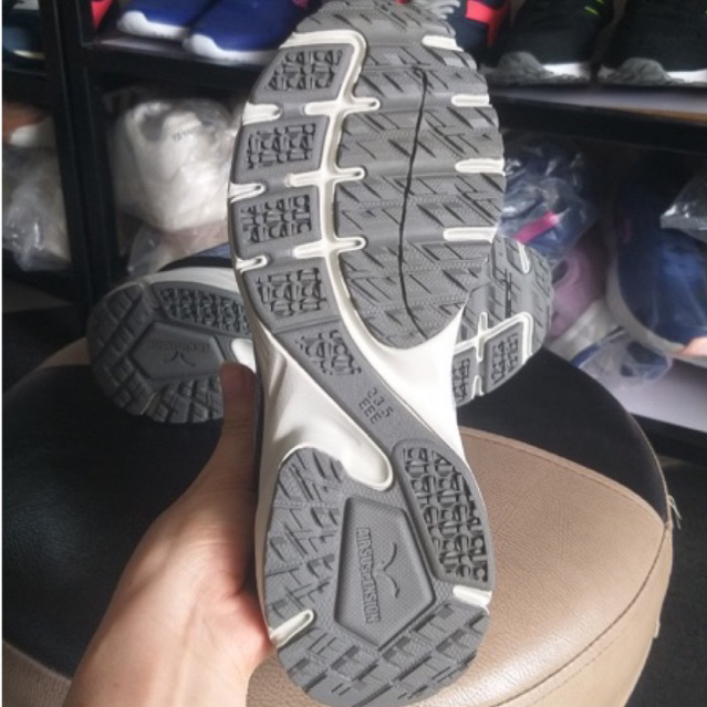 Giày nam & nữ thể thao chạy bộ Topper đế siêu nhẹ hàng xuất dư. Size 38 - 44