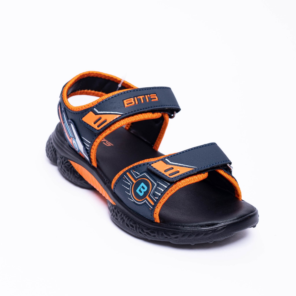 Sandal bé trai