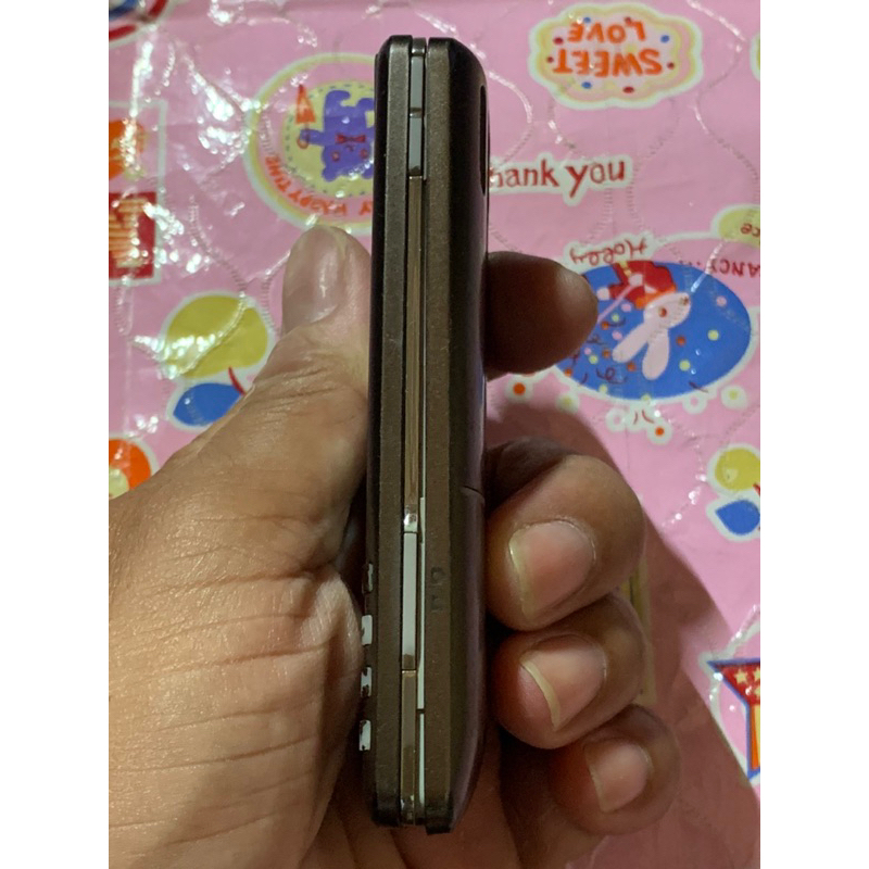Điện thoại sony k770i hiếm