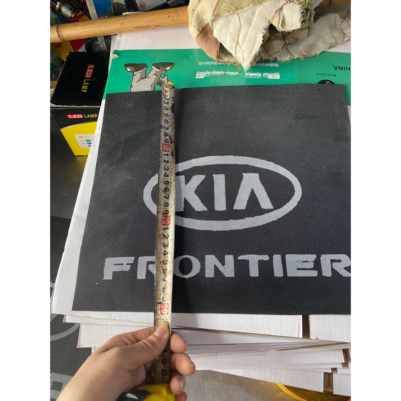 Chắn bùn cao su bánh sau kia 1t4,k165,k140,k2700,k149,k200, k250, bongo3 có chữ kích thước 30x34cm