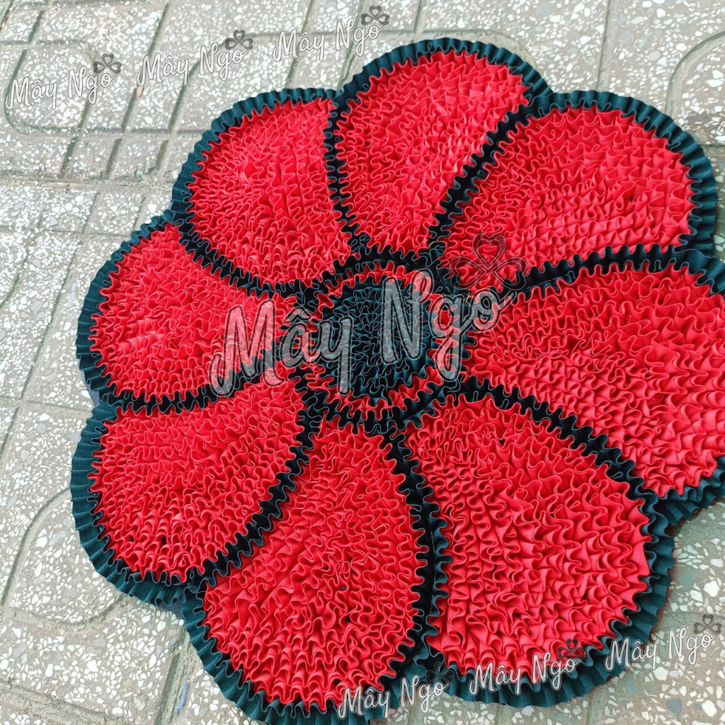 Thảm lau chân hoa 8 cánh size 50cm vải mềm như lông