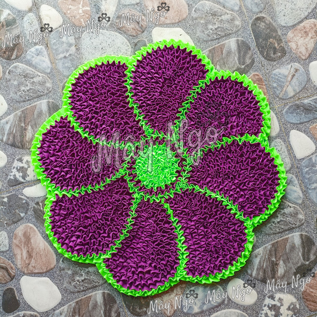 Thảm lau chân hoa 8 cánh size 50cm vải mềm như lông