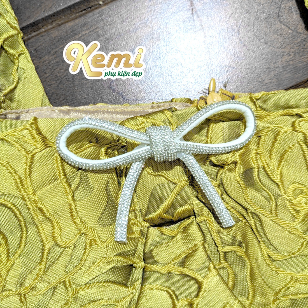 Hoa cài áo hình hoa trà Channel cao cấp Ghim tag hoa cài áo váy đầm