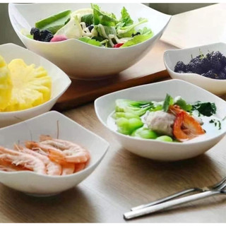 Set 4 đĩa vuông lòng sâu trắng trơn