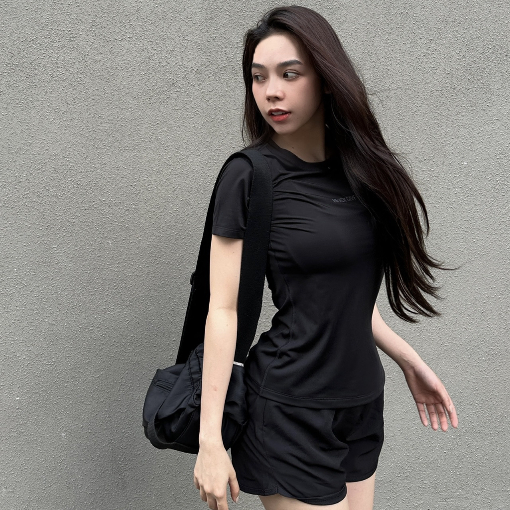 Áo Thể Thao Nữ Ngắn Tay Cổ Tròn Tập Gym Yoga Reeta Phối Lưới,Thoáng Khí, Vải Co Giãn 4 Chiều Thấm Hút Mồ Hôi-A2244