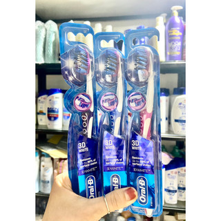 1 cây bàn chải đánh răng oral-b oral b chuản usa