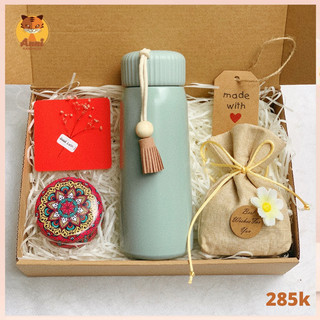 Set quà tặng Beauty Gift Box với bình giữ nhiệt, túi thơm và nến thơm handmade cho bạn gái, bạn bè và người thân