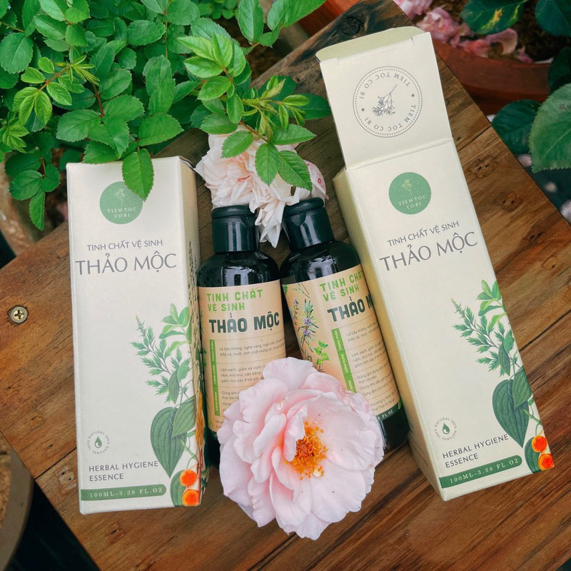 Tinh Chất Vệ Sinh Thảo Mộc Cô Bi, Dung Dịch Vệ Sinh Phụ Nữ Thảo Mộc