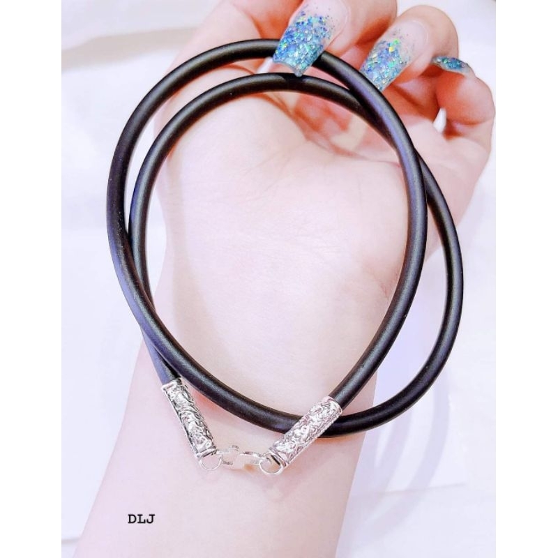 Dây chuyền cao su bọc bạc 2 đốt