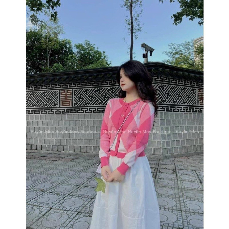 Áo len kẻ hồng trám nữ hàng Qc