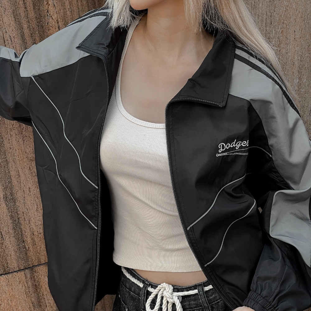 Áo khoác dù , áo gió , jacket nam nữ trẻ trung năng động XTM01