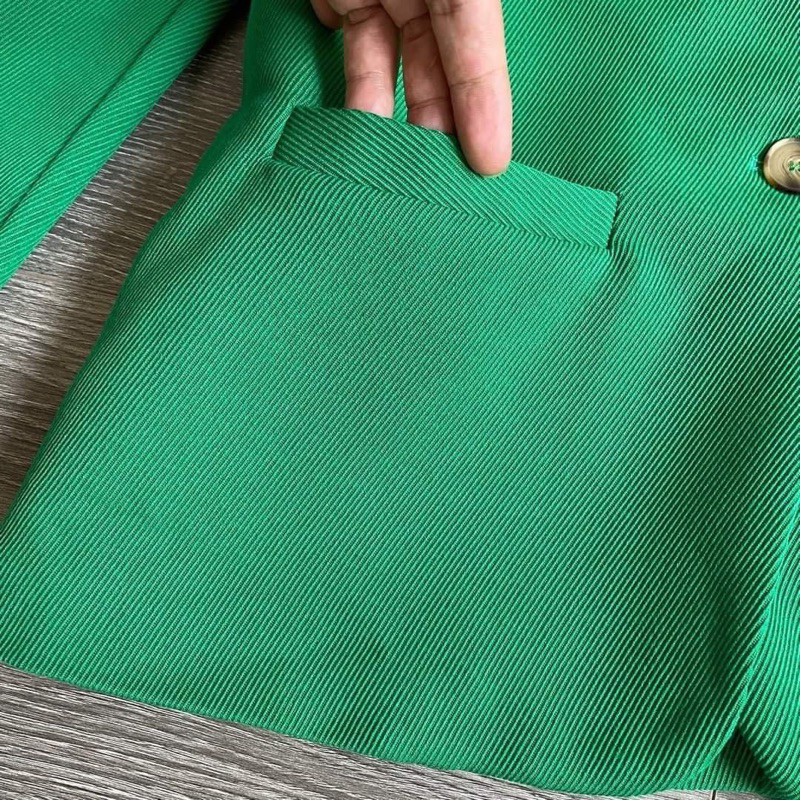 HIPU.VNXK - ÁO BLAZER MIXXO XANH LÁ.