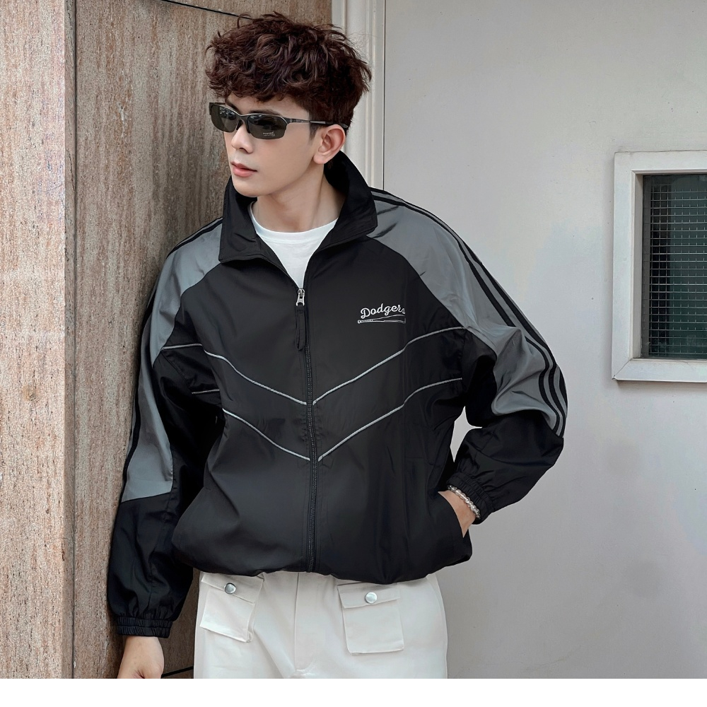 Áo khoác dù , áo gió , jacket nam nữ trẻ trung năng động XTM01
