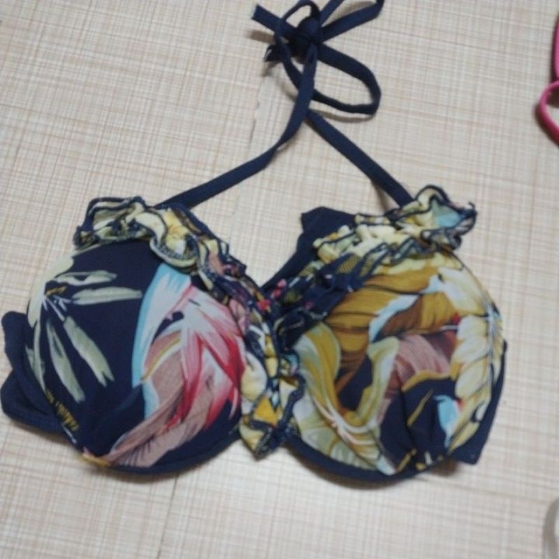 Áo bikini hàng si đẹp lạ