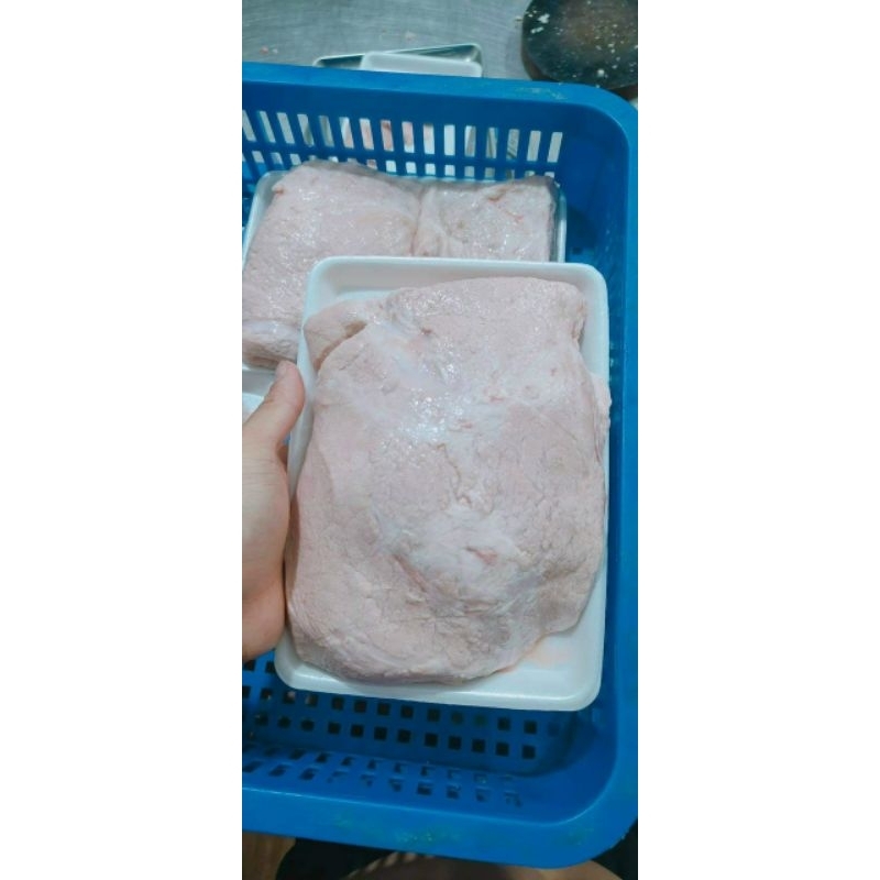 Vú heo nguyên tảng Loại 1 chưa cắt túi 1kg