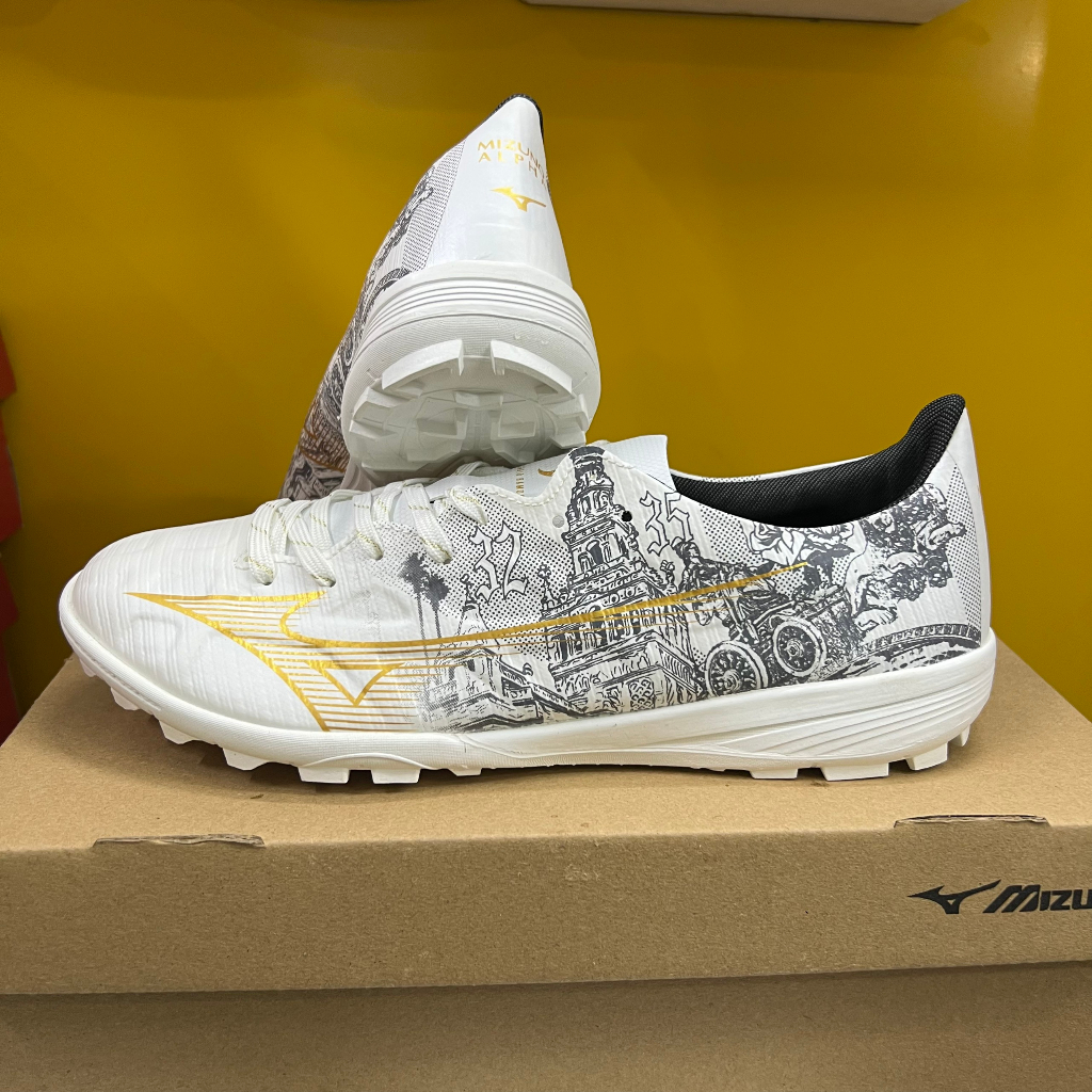 Giày Đá Bóng Sân Cỏ Nhân Tạo Morelia Neo 3 ALPHA TF