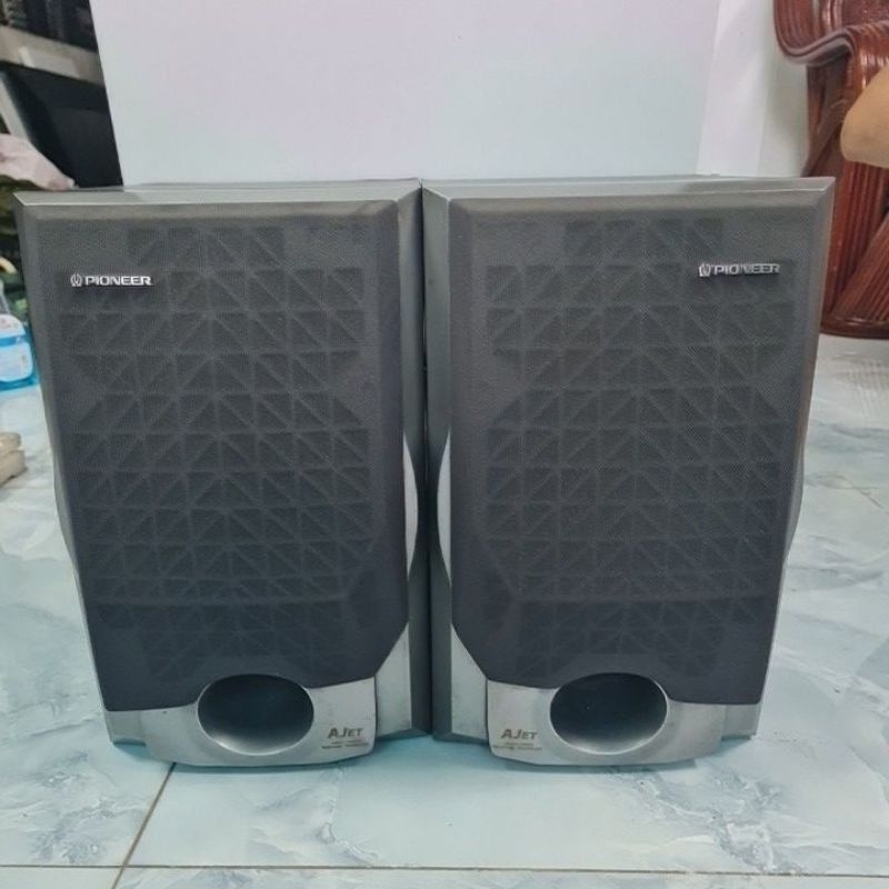 Cặp loa PIONEER , model : S-P770V-LR , củ bass 1,6 tấc , công suất 100w