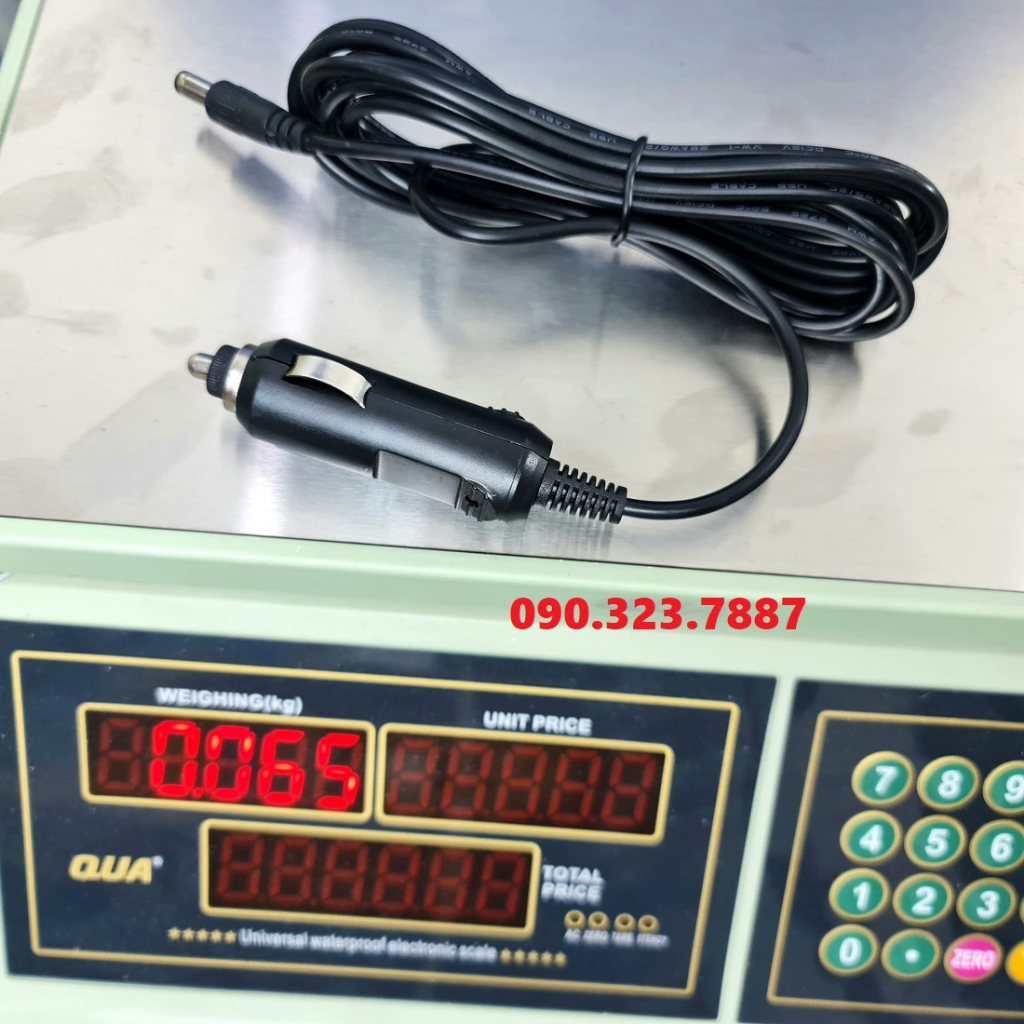 Tẩu sạc 12V có đèn LED kèm cầu chì và dây dẫn 2M chuyên dụng cho xe hơi. CS tối đa 50w
