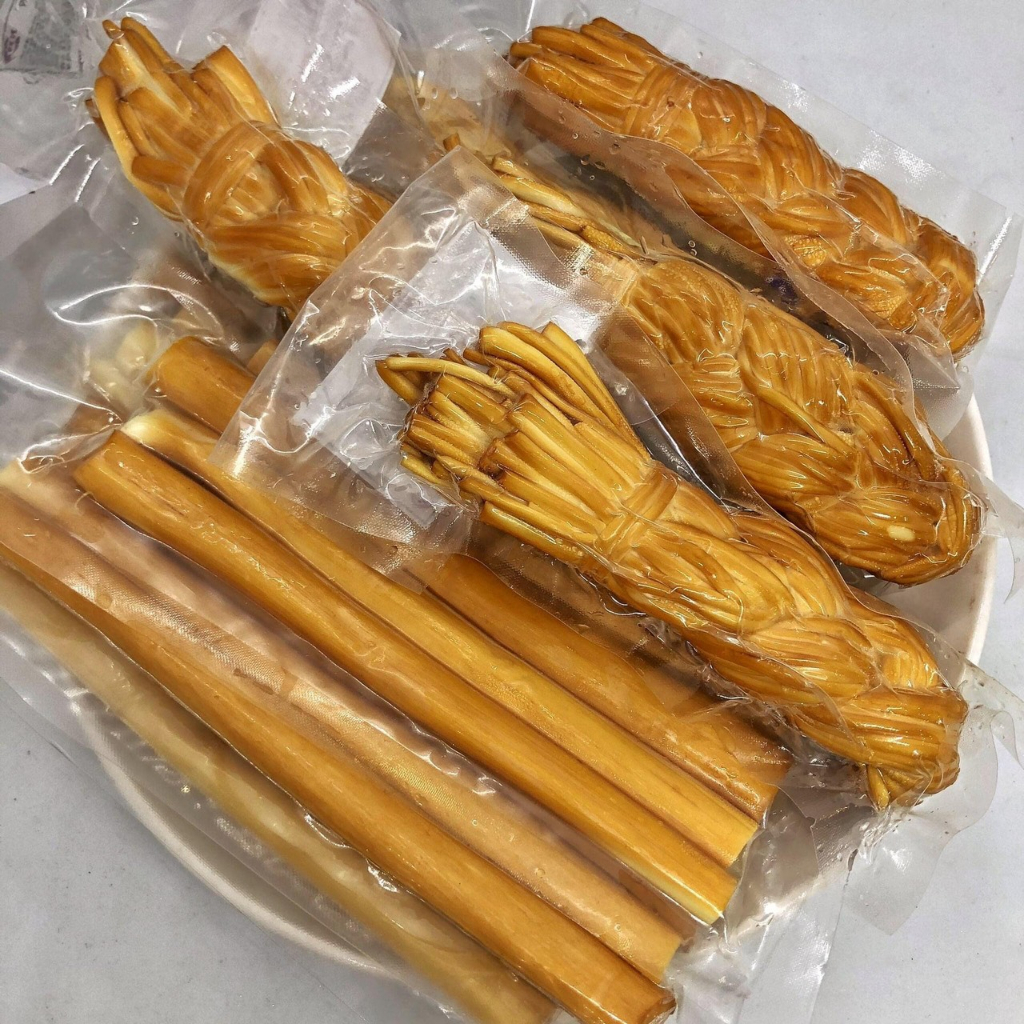 Phomai que hun khói Nga 100g - Phomai xông khói sữa bò , date T3/2024