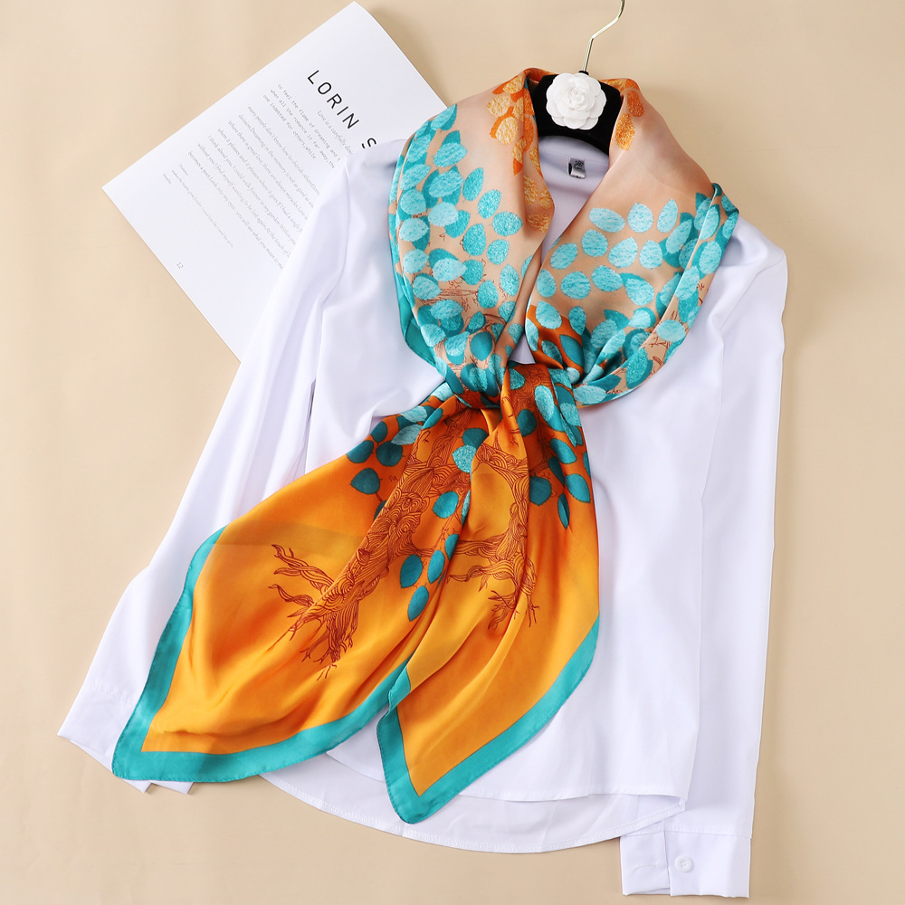 Khăn lụa vuông họa tiết cây bồ đề xinh xắn KLV-079 kích thước 70*70X cmTHYTHY STORE