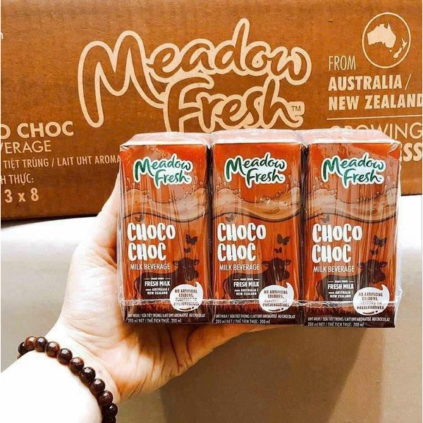 Sữa tươi Meadow Fresh Úc vị socola thùng 24 hộp 200ml date T11/23