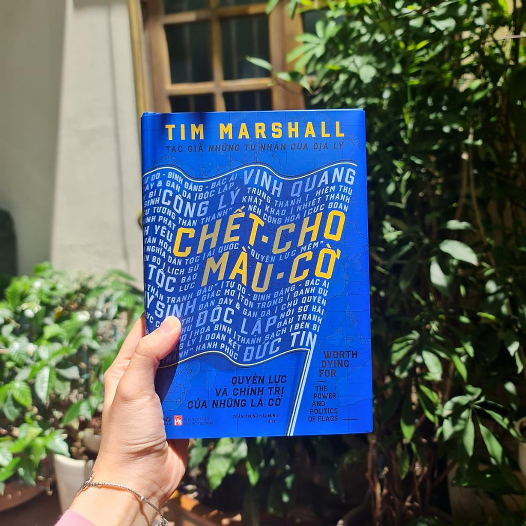 Sách - Chết cho màu cờ