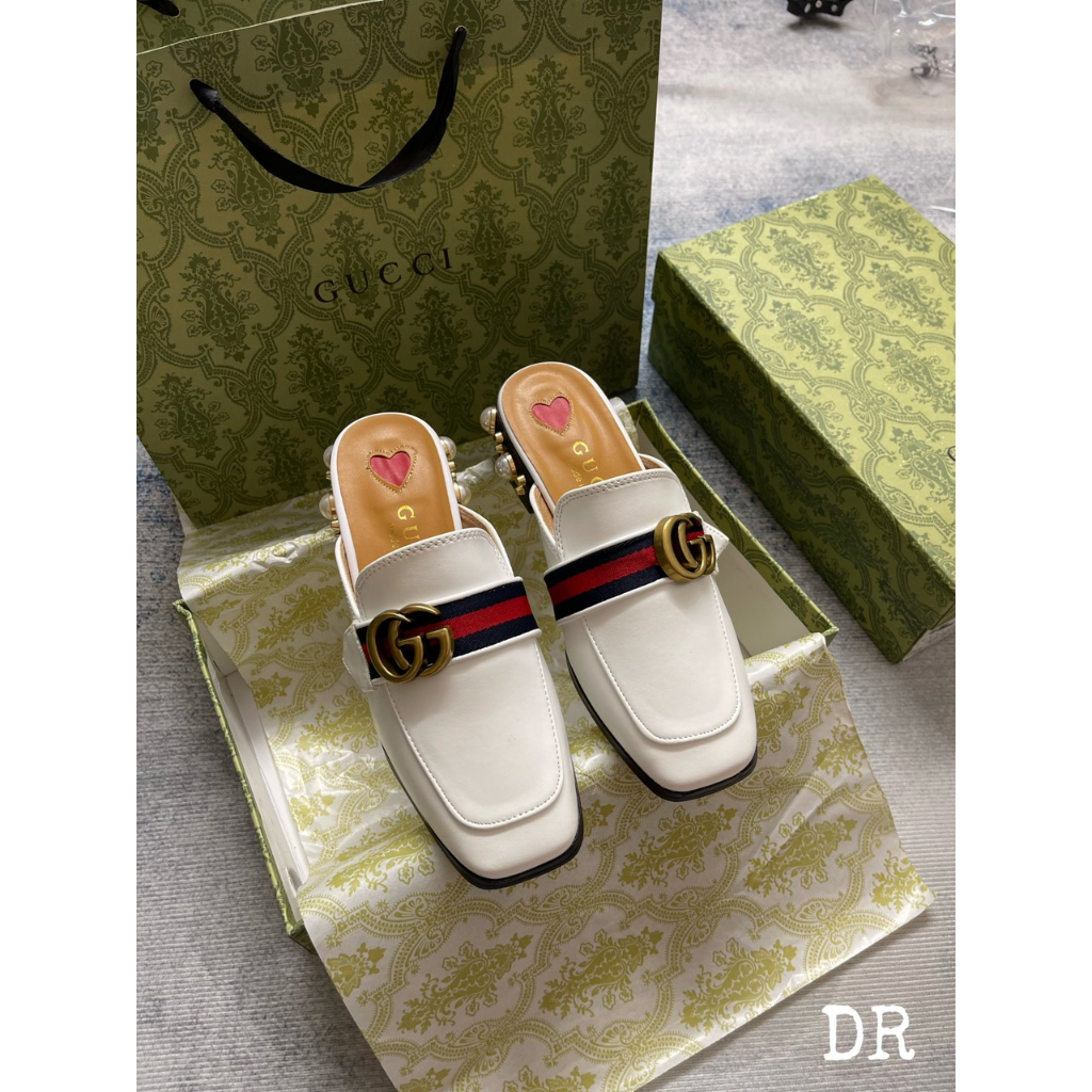 SỤC GC GÓT NGỌC