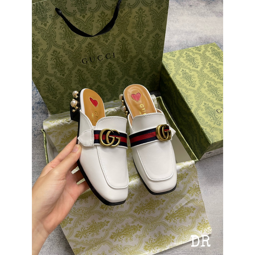 SỤC GC GÓT NGỌC