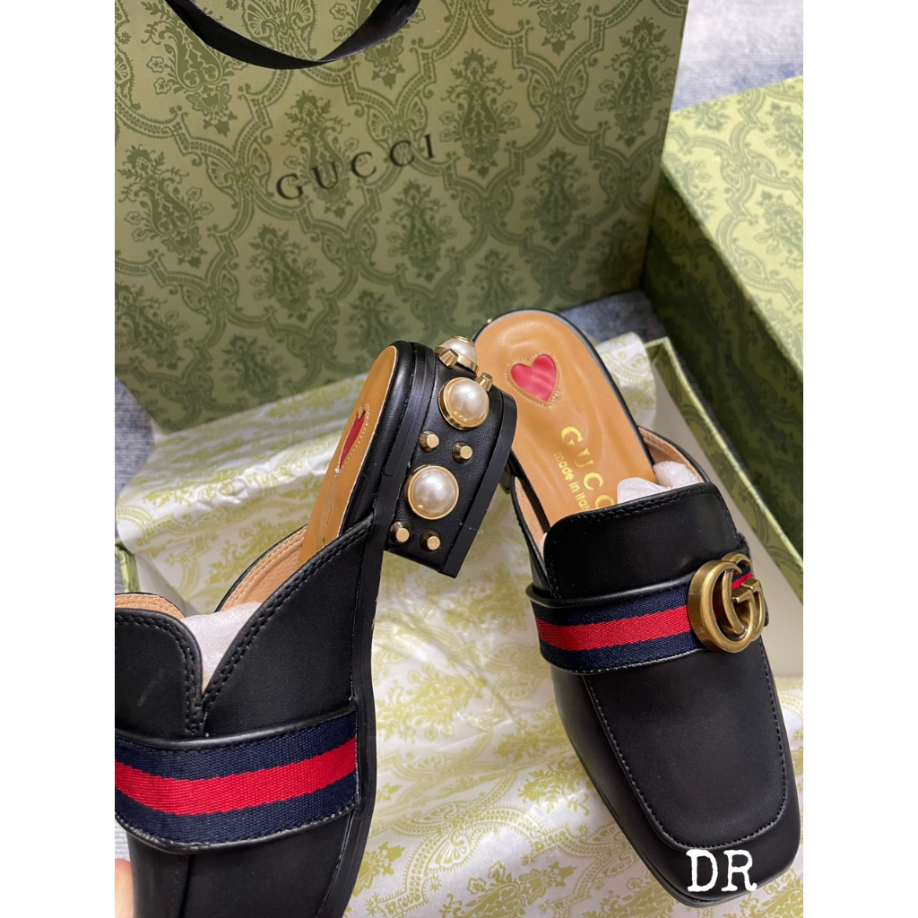 SỤC GC GÓT NGỌC