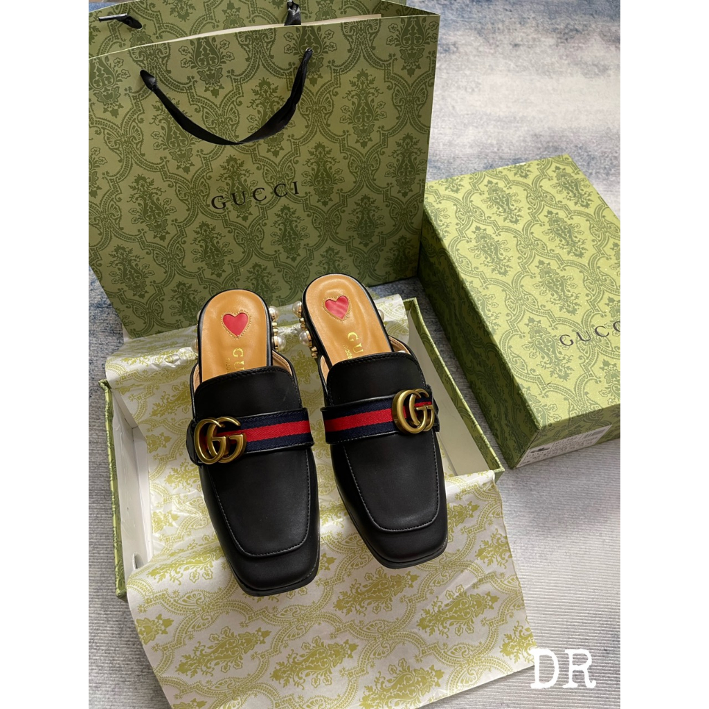 SỤC GC GÓT NGỌC