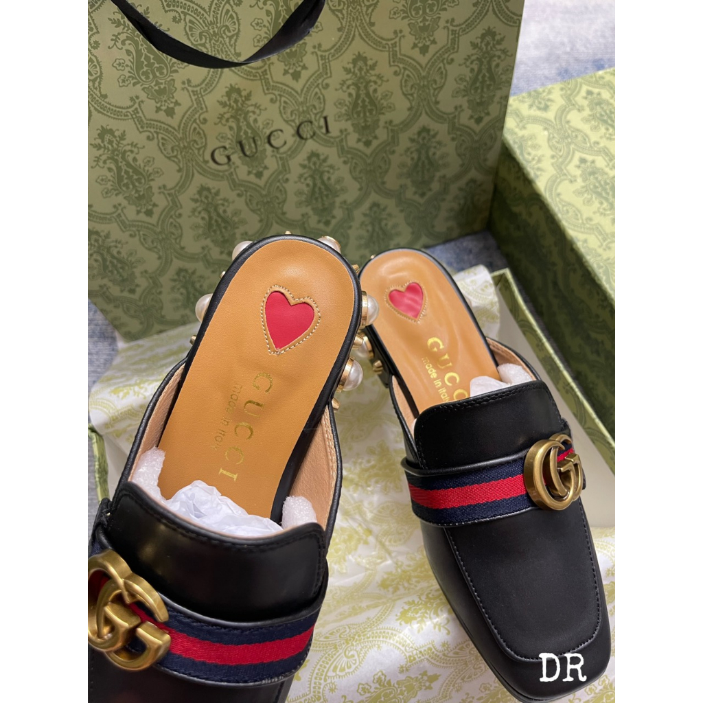 SỤC GC GÓT NGỌC