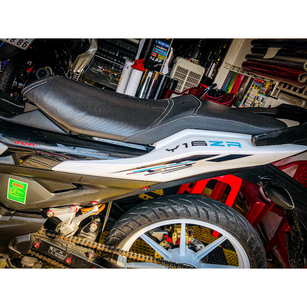 TEM CHẾ Y16ZR 155 TRẮNG ĐEN XANH !