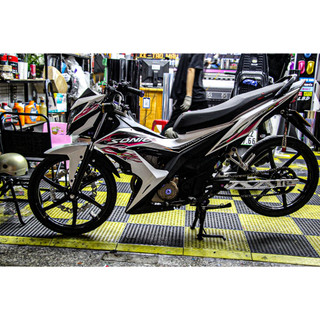 TEM CHẾ LỬA SONIC XE TRẮNG !