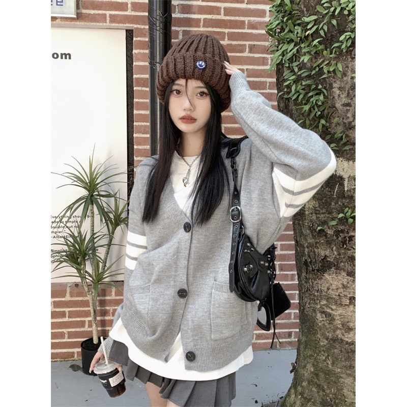 Áo khoác len cardigan có túi form rộng viền kẻ tay basic Deliz, chất len dày ấm mùa thu đông Bunny