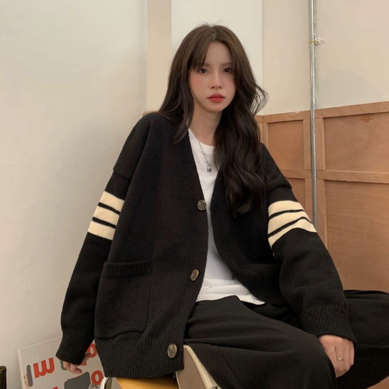Áo khoác len cardigan có túi form rộng viền kẻ tay basic Deliz, chất len dày ấm mùa thu đông Bunny
