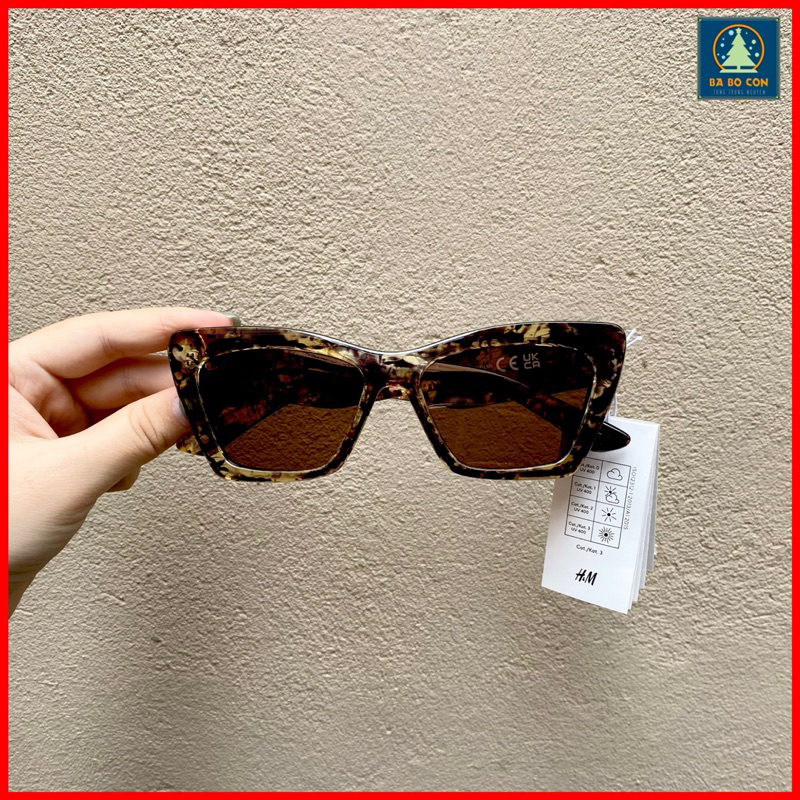Kính râm nữ HM US Tuyệt đẹp, có bill và mail mua hàng tại web hãng, tặng kèm hộp và khăn