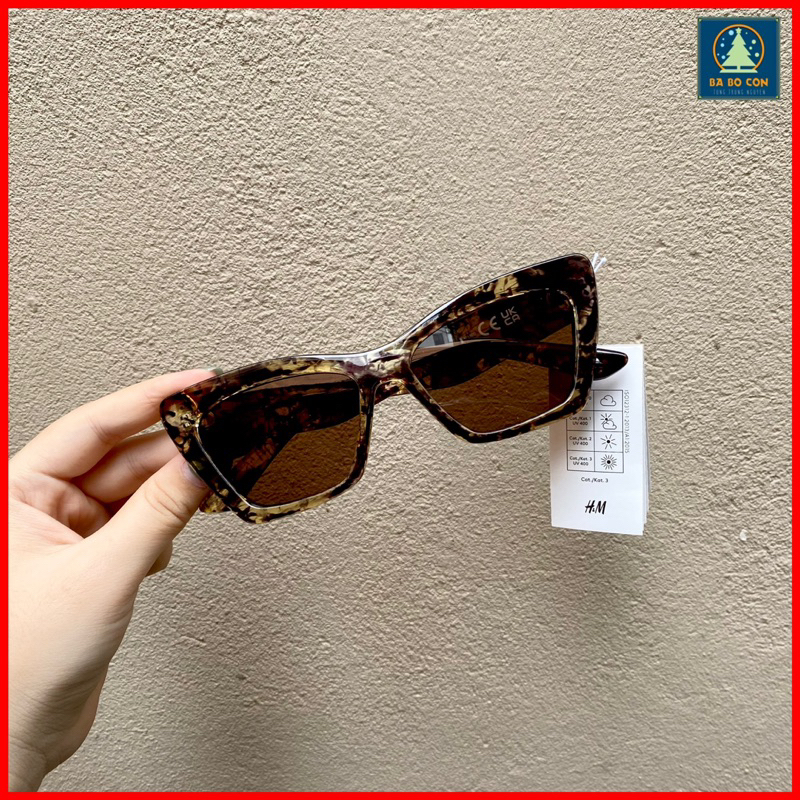 Kính râm nữ HM US Tuyệt đẹp, có bill và mail mua hàng tại web hãng, tặng kèm hộp và khăn