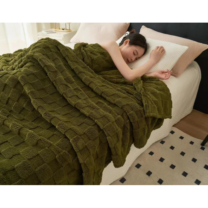 Chăn lông thỏ hoạ tiết caro hàng nhập khẩu 1,5kg dày dặn xịn