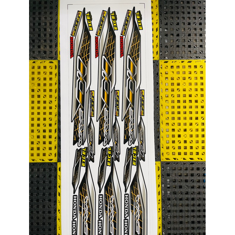 TEM ZIN HONDA WAVE 2024 XE ĐEN !