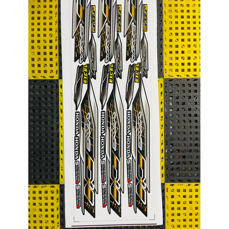 TEM ZIN HONDA WAVE 2024 XE ĐEN !