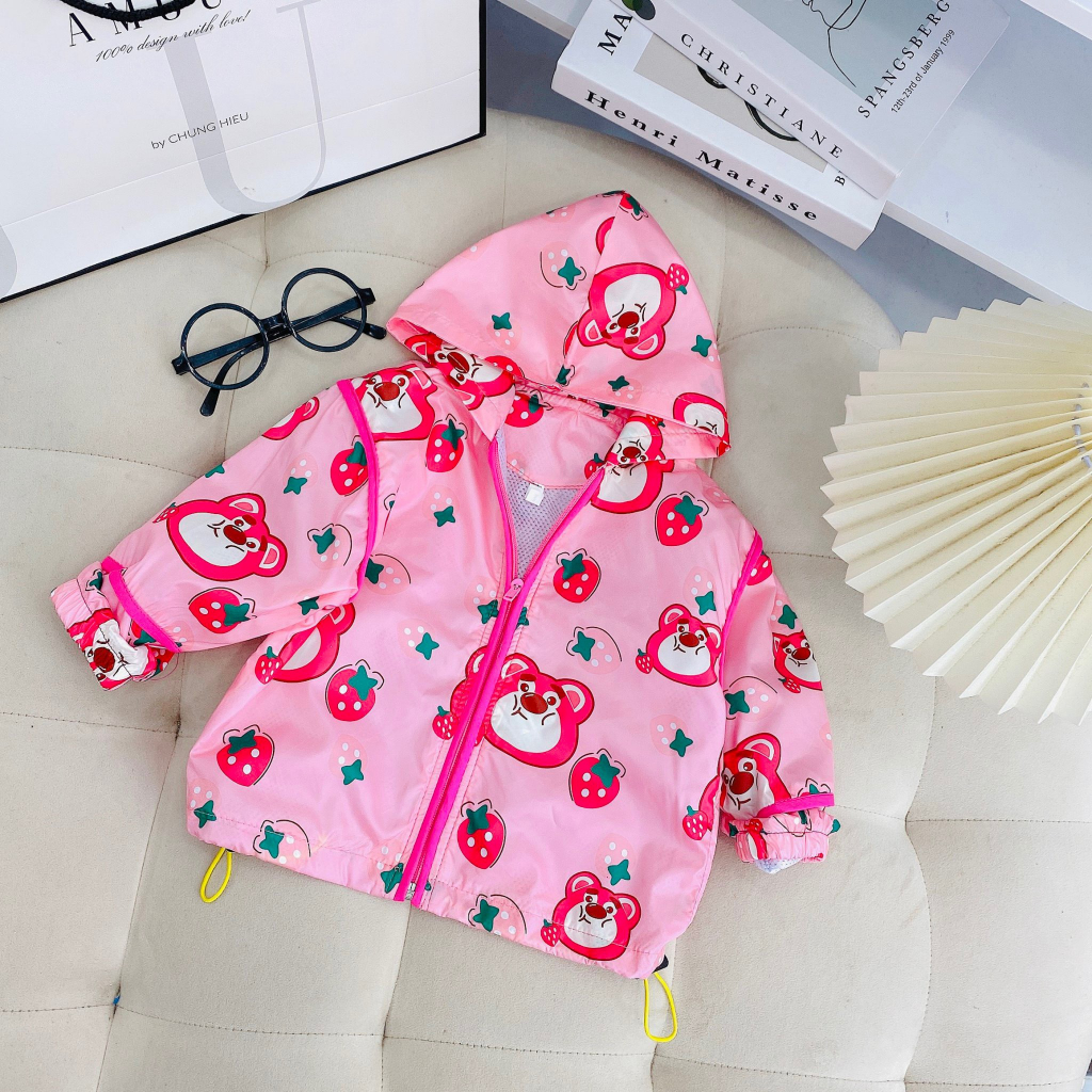 Áo khoác trẻ em- áo gió gấu dâu lotso xinh xắn cho bé gái 8-28kg