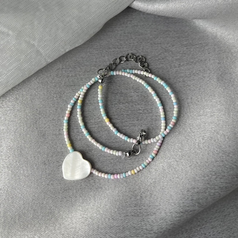 Vỏng Cổ Hạt Cườm Pastel Trái Tim Xà Cừ